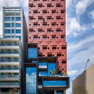 Hotel The Code &