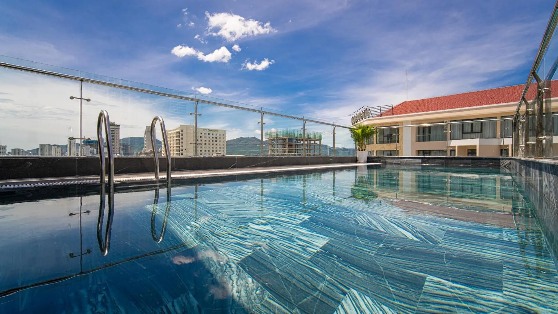 Sea Wind Hotel By Thg Da Nang